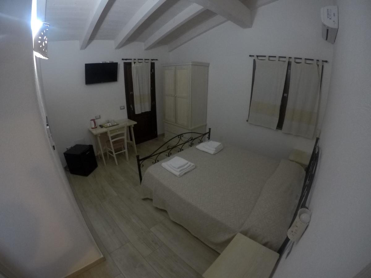 Agriturismo Su Meurreddu Tratalias Ngoại thất bức ảnh